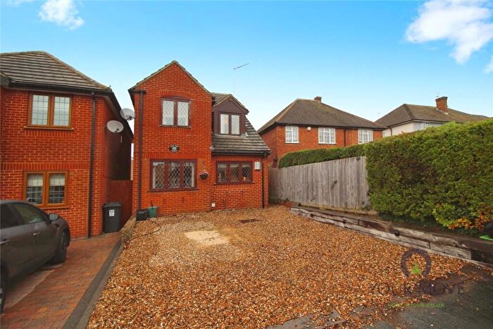 3 Bedroom Detached House For Sale In Ellingham Road, Hemel Hempstead, Hertfordshire, HP2
