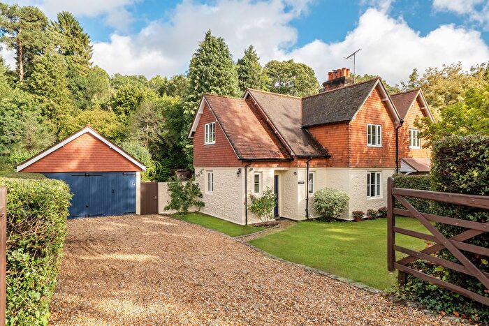 4 Bedroom Semi Detached House For Sale In Pond Lane, Peaslake, GU5