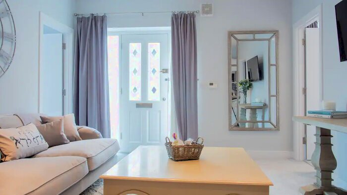 2 Bedroom Flat To Rent In Albany Rd, Stratforduponavon, CV37