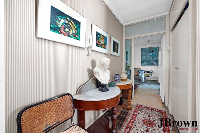 5 Bedroom Flat For Sale In Kensington Park Road, Notting Hill, W11