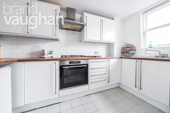 2 Bedroom Terraced House To Rent In Bond Street Laine, Brighton, East Sussex, BN1