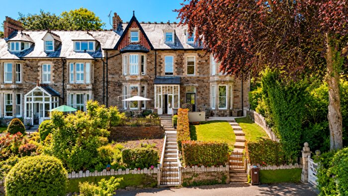 4 Bedroom Terraced House For Sale In The Terrace, Lostwithiel, Cornwall, PL22