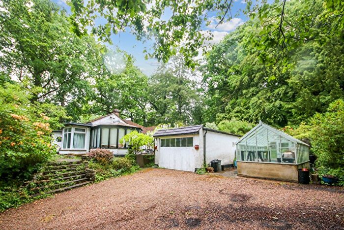 3 Bedroom Bungalow For Sale In Lake View, Dormans Park, East Grinstead, RH19