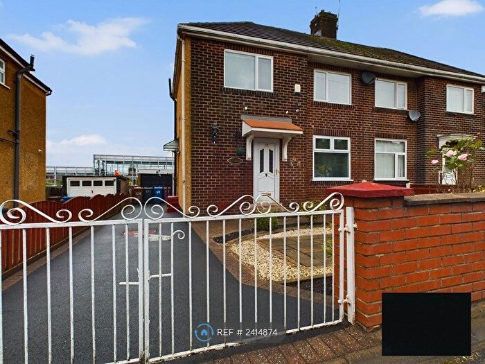 2 Bedroom Semi-Detached House To Rent In Burnley Road, Blackburn, BB1