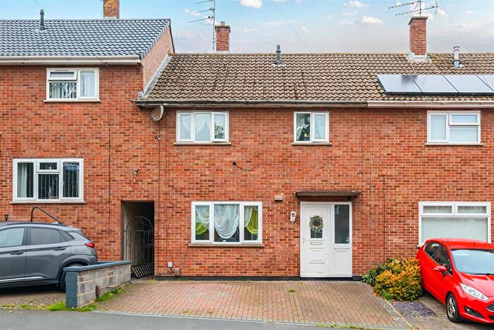 3 Bedroom Terraced House For Sale In Sturminster Road, Stockwood, Bristol, BS14