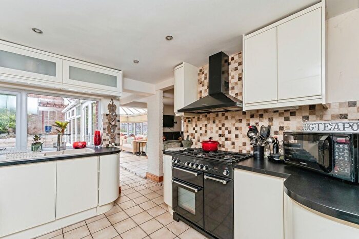 4 Bedroom Detached House For Sale In Old Hall Lane, Elton, Chester, Cheshire, CH2