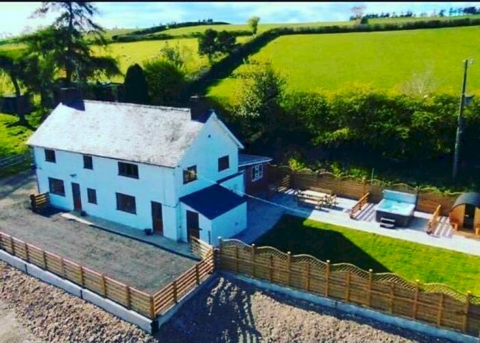 5 Bedroom Detached House To Rent In Llandrindod Wells, Powys, LD1