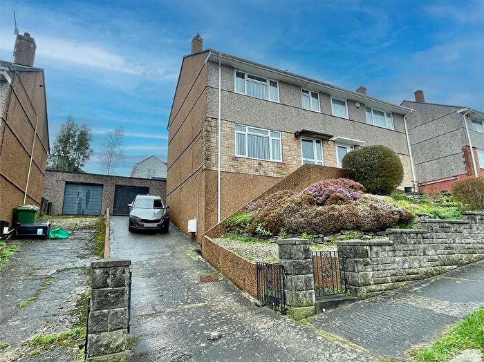 3 Bedroom Semi Detached House For Sale In Mannamead, Plymouth, PL3