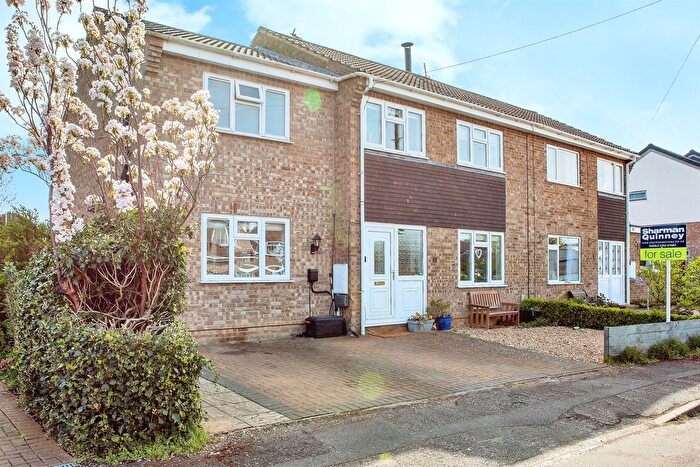4 Bedroom Semi-Detached House For Sale In Pierce Crescent, Warmington, Peterborough, PE8