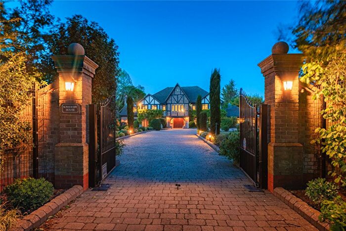 7 Bedroom Detached House For Sale In Stokesheath Road, Oxshott, KT22