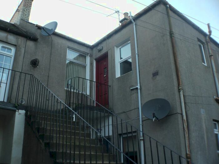 1 Bedroom Flat To Rent In Elliothill Street, Dunfermline, KY11