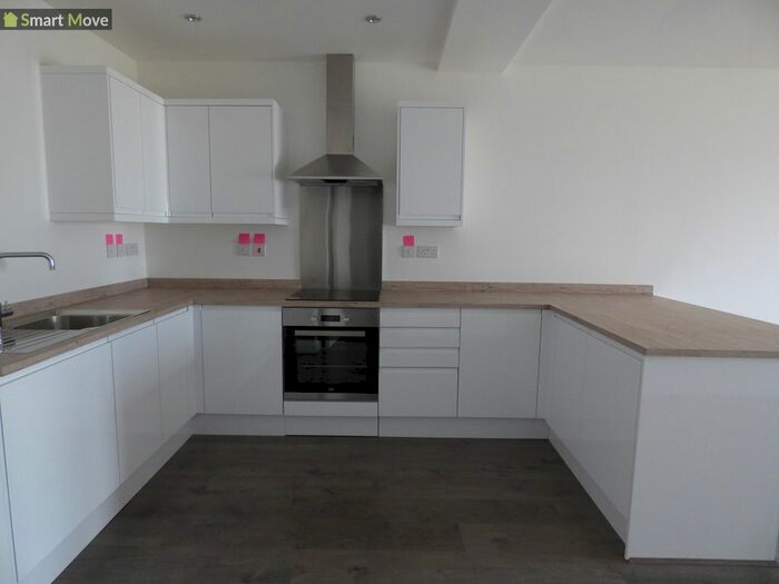 2 Bedroom Flat To Rent In Varity House, Vicarage Farm Road, Peterborough, Cambridgeshire., PE1