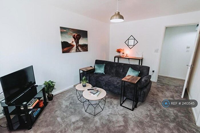 2 Bedroom Bungalow To Rent In Metcalfe Street, Burnley, BB12