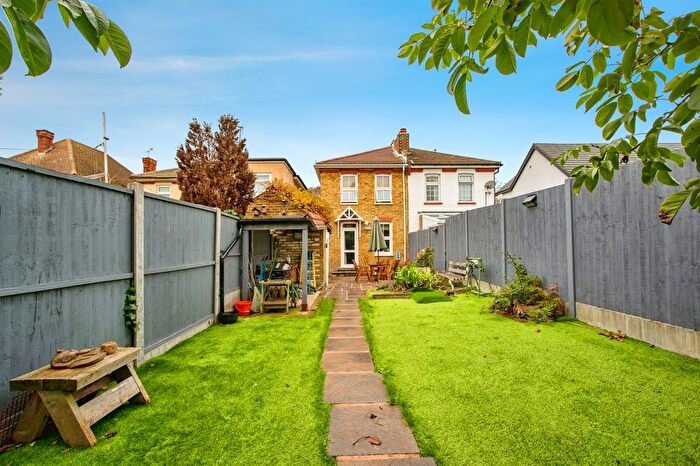 2 Bedroom Semi-Detached House For Sale In South Road, South Ockendon, RM15