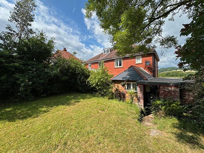 3 Bedroom Semi-Detached House For Sale In Red Scar Lane, Scarborough, YO12