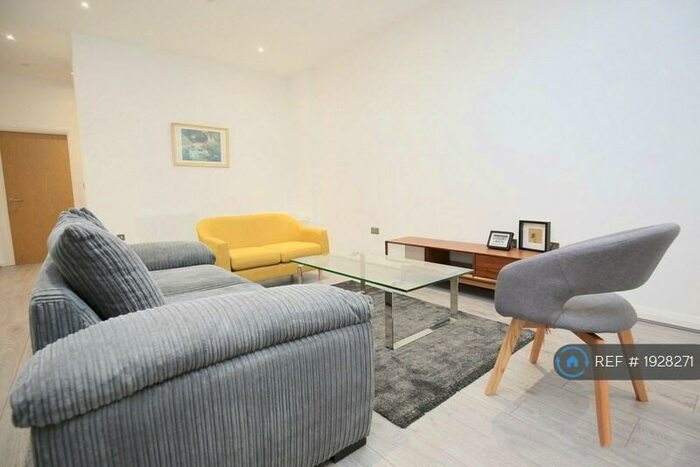 2 Bedroom Flat To Rent In The Co-Operative Building, Coventry, CV1