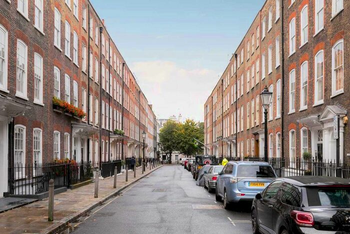 1 Bedroom Flat To Rent In Great James Street, London N, WC1