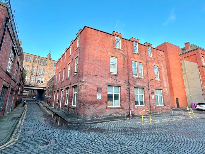 1 Bedroom Flat To Rent In Patriothall, Stockbridge, Edinburgh, EH3