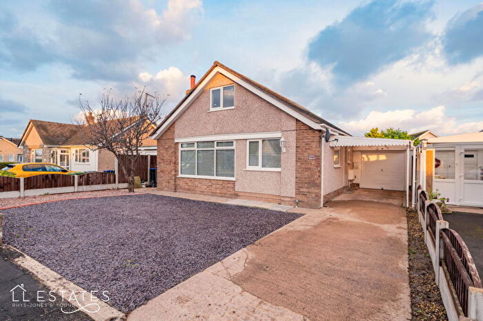 4 Bedroom Detached Bungalow For Sale In Nant Close, Rhuddlan, LL18