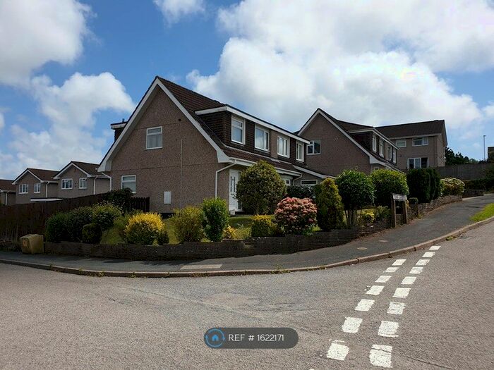 3 Bedroom Semi-Detached House To Rent In Tern Gardens, Plymouth, PL7