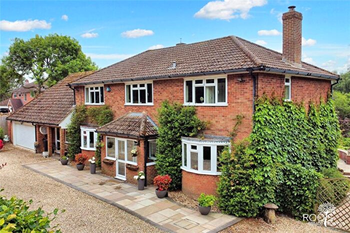 4 Bedroom Detached House For Sale In Crookham Common Road, Crookham Common, Thatcham, Berkshire, RG19