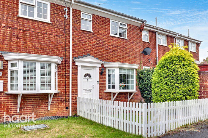 2 Bedroom Terraced House For Sale In Ashgrove, Buckingham, MK18