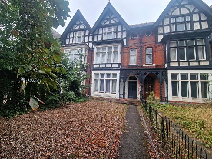 1 Bedroom Flat To Rent In Narborough Road, Leicester, LE3