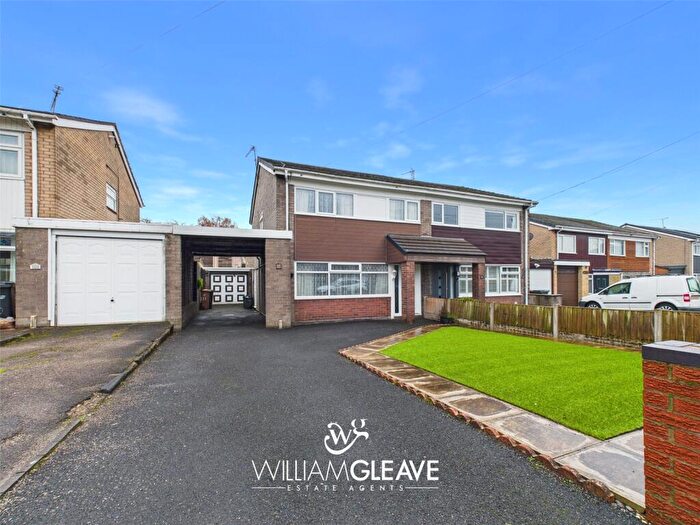 3 Bedroom Semi Detached House For Sale In Maxwell Close, Buckley, Flintshire, CH7