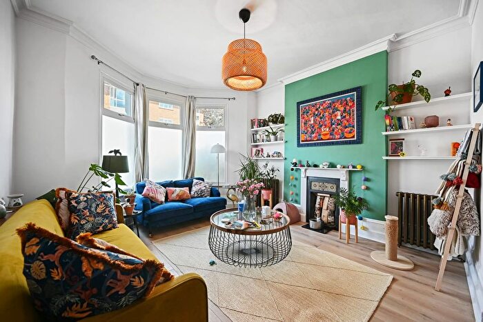 1 Bedroom Flat For Sale In Devonshire Road, London, SE23