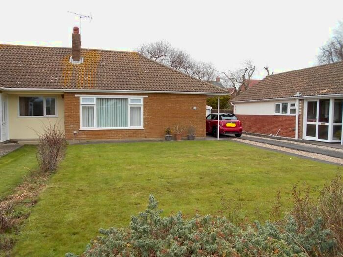 2 Bedroom Bungalow To Rent In Lindsey Court, Felpham, Bognor Regis PO22