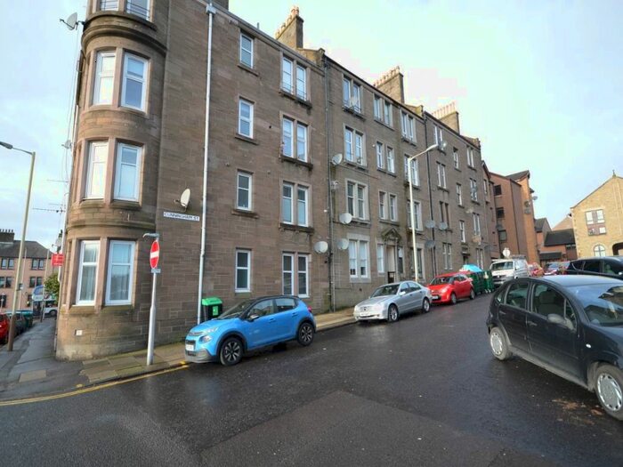 1 Bedroom Flat To Rent In Cunningham Street, Dundee, DD4