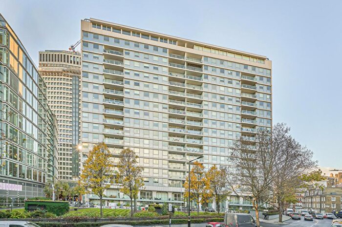 2 Bedroom Flat To Rent In The View, Palace Street, London, SW1E