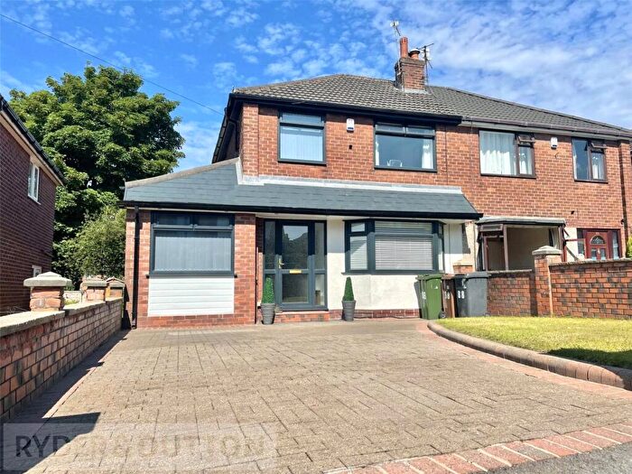 3 Bedroom House For Sale In Downshaw Road, Ashton-under-Lyne, Greater Manchester, OL7