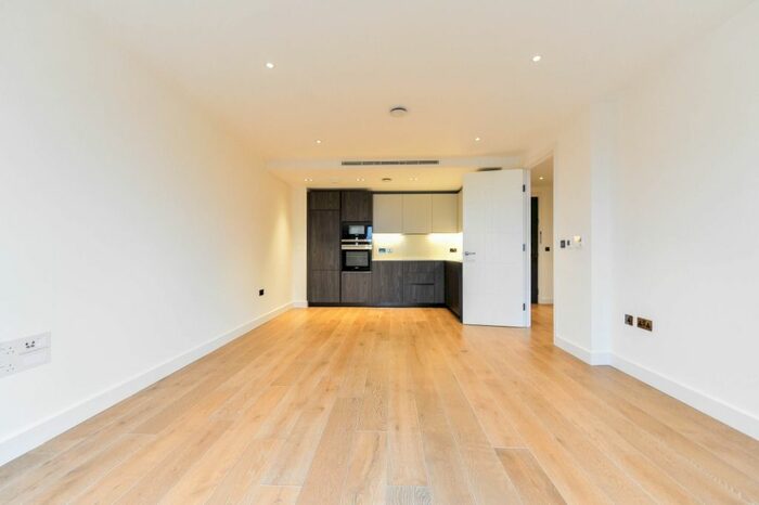 1 Bedroom Flat To Rent In Fulham High Street, London, SW6