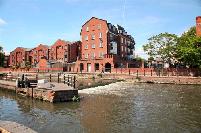 2 Bedroom Apartment To Rent In Bear Wharf, Fobney Street, Reading, Berkshire, RG1
