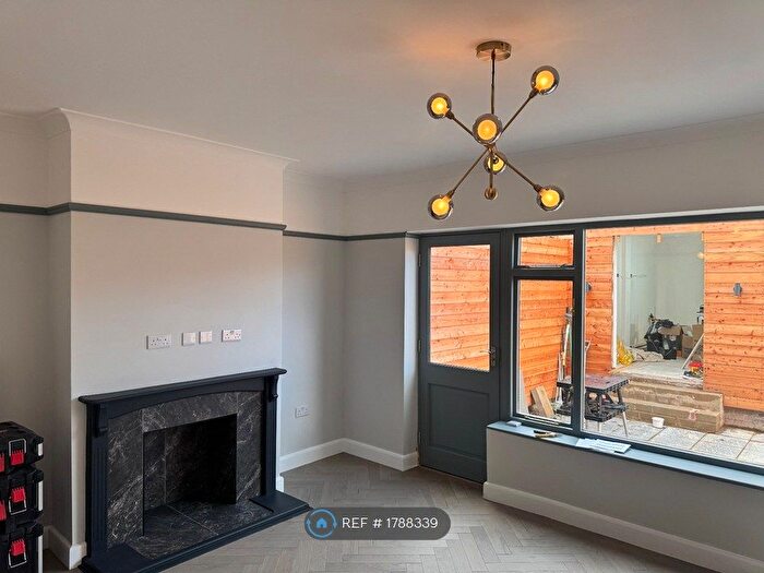 3 Bedroom Terraced House To Rent In Toft Avenue, Grays, RM17