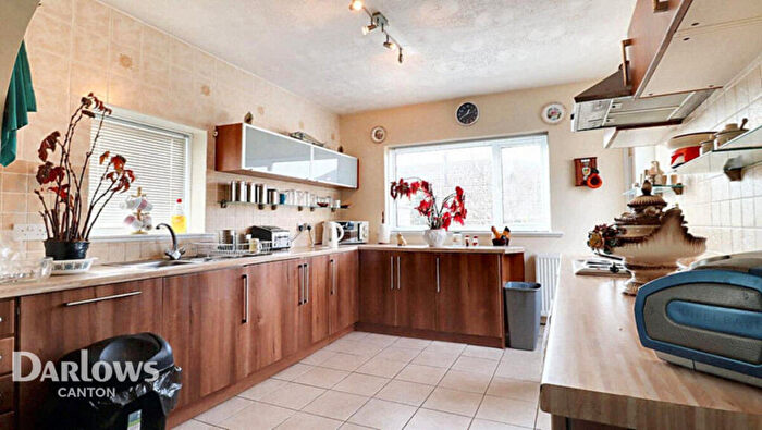 3 Bedroom Bungalow For Sale In Clas Isan, Cardiff, CF14