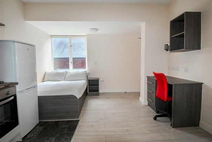 Studio To Rent In Clarendon Road, Leeds, LS2