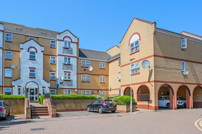 1 Bedroom Flat For Sale In Angelica Drive, Beckton, London, E6