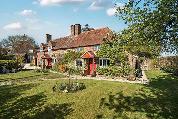 5 Bedroom Detached House For Sale In Fisher Street, Northchapel, GU28