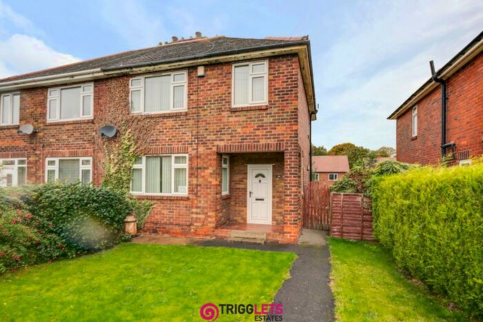 3 Bedroom Semi-Detached House To Rent In Grange Road, South Yorkshire, S63
