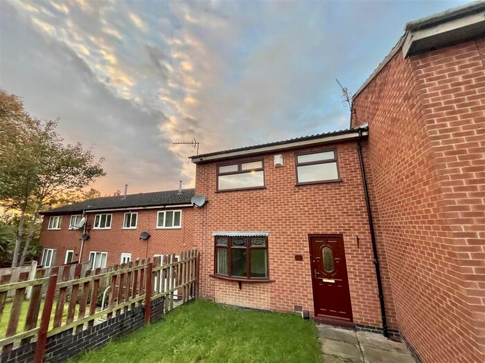 3 Bedroom Property To Rent In Barent Walk, Nottingham, NG5