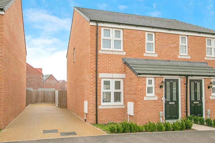 2 Bedroom Semi-Detached House For Sale In Spindle Drive, Clacton-On-Sea, CO16