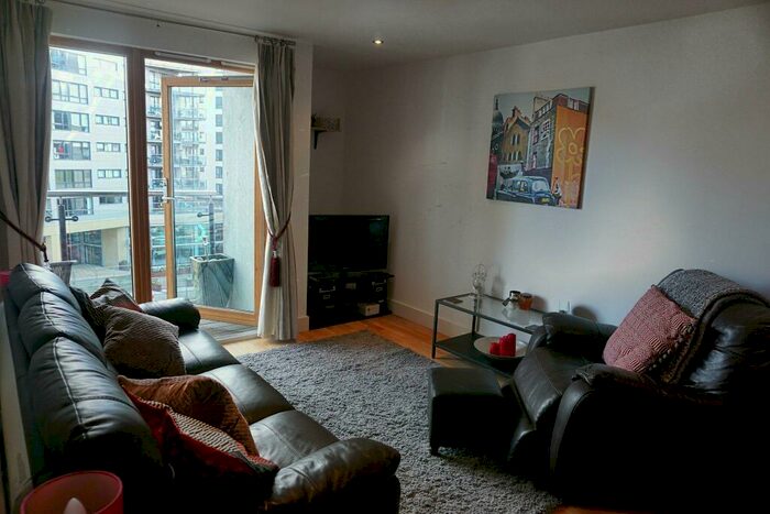 1 Bedroom Flat To Rent In Chadwick Street, Hunslet, Leeds, West Yorkshire, Uk, LS10