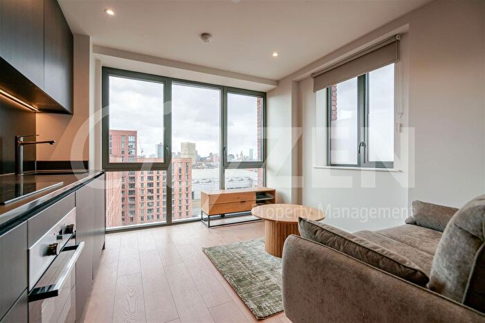 1 Bedroom Flat To Rent In Waterhouse Gardens, Dutton Street, Manchester, M3