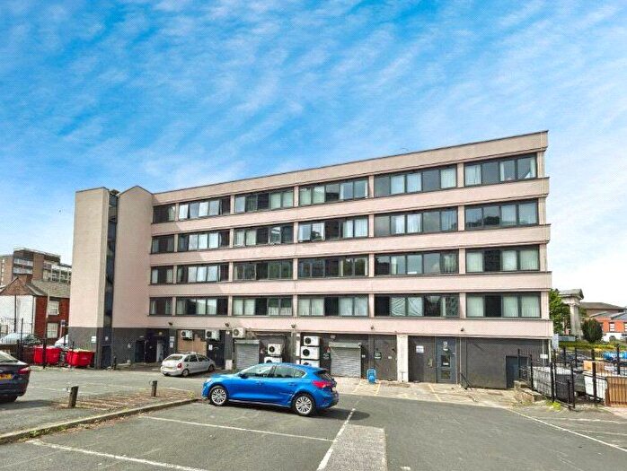 1 Bedroom Flat For Sale In Millbrook Street, Stockport, Greater Manchester, SK1