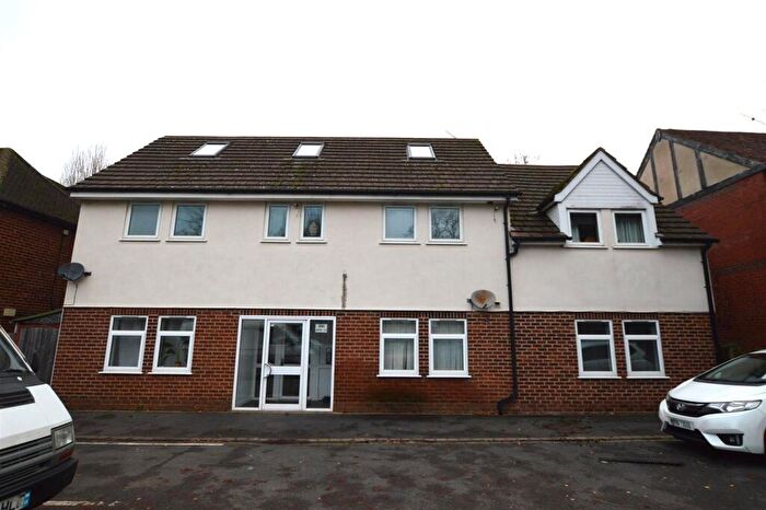 3 Bedroom Apartment To Rent In Uttoxeter New Road, Derby, DE22