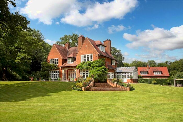 6 Bedroom Detached House For Sale In Park Lane, Old Knebworth, Knebworth, SG3
