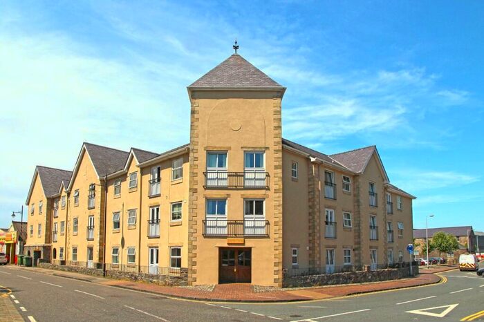 2 Bedroom Apartment To Rent In Turkey Shore, Caernarfon, Gwynedd, LL55
