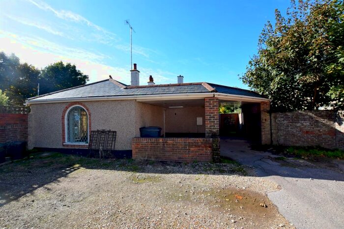 4 Bedroom Detached Bungalow To Rent In Gloucester Road, Bognor Regis, PO21
